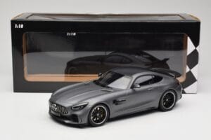 Mercedes AMG GT R C190 Мат Сив Металик Minichamps 1:18 155036026 Метал — снимка 6 от 6