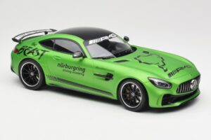 Mercedes AMG GT R C190 Ringtaxi Minichamps 1:18 155036091 Метал — снимка 4 от 6