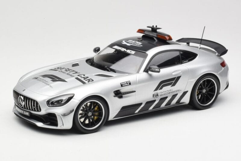 Mercedes AMG GT R C190 Safety Car F1 2019 Minichamps 1:18 155036090 Метал