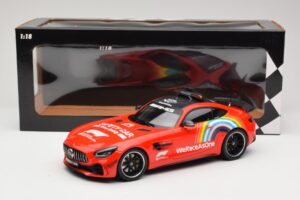Mercedes AMG GT R C190 Safety Car F1 Mugello GP 2020 Minichamps 1:18 155036094 Метал — снимка 6 от 6