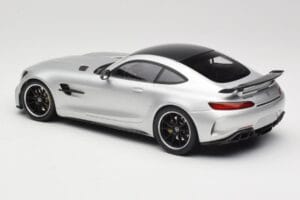 Mercedes AMG GT R C190 Сребрист Minichamps 1:18 155036025 Метал — снимка 5 от 6