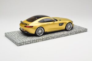 Mercedes Brabus AMG GT S C190 600 Desert Златен Minichamps 1:18 107032522 Метал — снимка 2 от 6