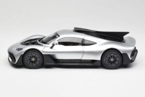 Mercedes AMG One Hightech Сребрист NZG 1:18 B66961043 Метал — снимка 4 от 8