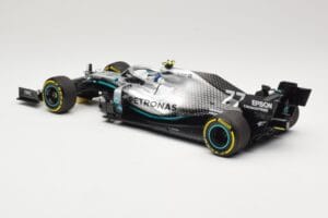 Mercedes AMG Petronas Motorsport W10 #77 V. Bottas 2nd Place Chinese GP 2019 Minichamps 1:18 110190377 Метал — снимка 5 от 6