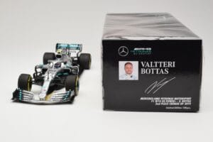 Mercedes AMG Petronas Motorsport W10 #77 V. Bottas 2nd Place Chinese GP 2019 Minichamps 1:18 110190377 Метал — снимка 6 от 6