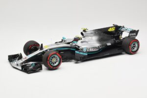 Mercedes AMG Petronas W08 V. Rossi Ride Swap Valencia December 2019 Minichamps 1:18 110191746 Метал