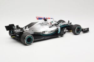 Mercedes AMG Petronas W10 #44 L. Hamilton Winner British GP 2019 Minichamps 1:18 110191044 Метал — снимка 2 от 6