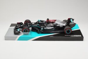 Mercedes AMG Petronas W12 E Performance #44 L. Hamilton Bahrain GP 2021 Minichamps 1:18 113210144 Метал