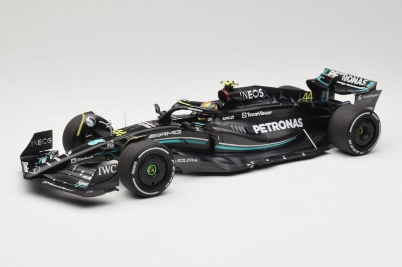 Mercedes AMG Petronas W14 E Performance #44 L. Hamilton Bahrain GP 2023 Minichamps 1:18 110230144 Метал