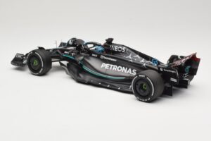 Mercedes AMG Petronas W14 E Performance #63 G. Russell Australian GP 2023 Minichamps 1:18 110230363 Метал — снимка 5 от 6