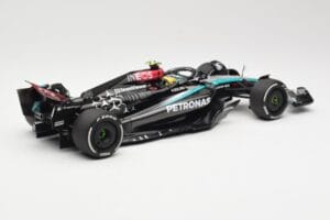 Mercedes AMG Petronas W15 E Performance #44 L. Hamilton 2024 Minichamps 1:18 110240144 Метал — снимка 2 от 6