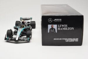 Mercedes AMG Petronas W15 E Performance #44 L. Hamilton 2024 Minichamps 1:18 110240144 Метал — снимка 6 от 6