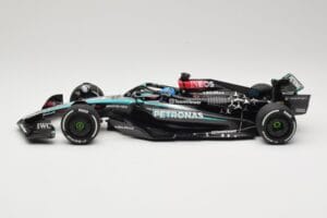 Mercedes AMG Petronas W15 E Performance #63 G. Russell Winner Austrian GP 2024 Minichamps 1:18 110241163 Метал — снимка 3 от 6