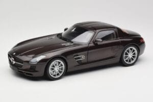 Mercedes AMG SLS C197 Brown Metallic Minichamps 1:18 100039028 Метал