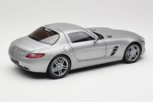 Mercedes AMG SLS C197 Grey Metallic Minichamps 1:18 100039025 Метал — снимка 3 от 8