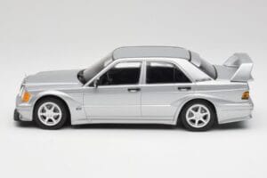 Mercedes 190E W201 2.5-16 EVO 2 Astral Сребрист Metallic Minichamps 1:18 155036101 Метал — снимка 3 от 6