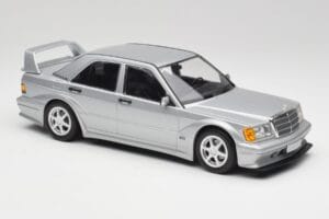 Mercedes 190E W201 2.5-16 EVO 2 Astral Сребрист Metallic Minichamps 1:18 155036101 Метал — снимка 4 от 6