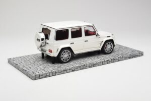Mercedes Brabus B63 620 Widestar Pearl White Minichamps 1:18 107032201 Метал — снимка 2 от 6