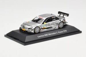 Mercedes C-Class C204 #8 R. Schumacher HWA DTM 2010 Minichamps 1:43 B66961414 Метал — снимка 2 от 4