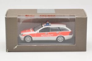 Mercedes C-Class S203 Notarzt Minichamps 1:43 430030190 Метал — снимка 4 от 4