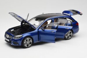 Mercedes C-Class S205 T-Modell Brilliant Син Металик Norev 1:18 B66960257 Метал — снимка 2 от 8