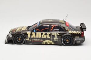 Mercedes C-Class W202 #3 J. van Ommen AMG Mercedes Team DTM 1995 UT Models 1:18 180953303 Метал — снимка 4 от 8