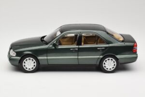 Mercedes C-Class W202 Malachite Green Norev 1:18 183372 Метал — снимка 7 от 8