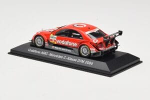 Mercedes C-Class W203 #2 B. Schneider DTM 2006 Minichamps 1:43 B66962252 Метал — снимка 3 от 4