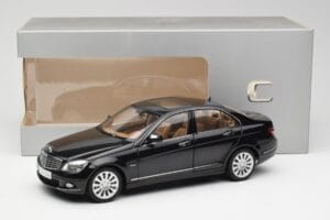 Mercedes C-Class W204 Obsidian Черен AUTOart 1:18 B66962365 Метал — снимка 8 от 8