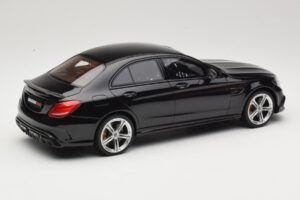 Mercedes C-Class W205 Brabus 650 Черен GT Spirit 1:18 GT132 Смола — снимка 2 от 6