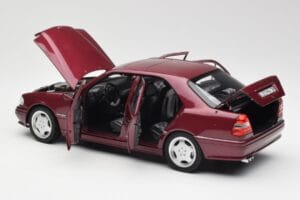Mercedes AMG C36 W202 Almandine Червен Norev 1:18 B66040706 Метал — снимка 5 от 8