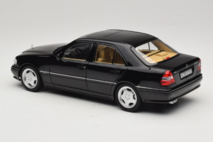 Mercedes C36 AMG W202 Obsidian Black Metallic Norev 1:18 183381 Метал — снимка 7 от 8