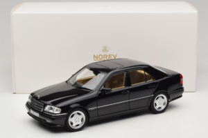Mercedes C36 AMG W202 Obsidian Black Metallic Norev 1:18 183381 Метал — снимка 8 от 8