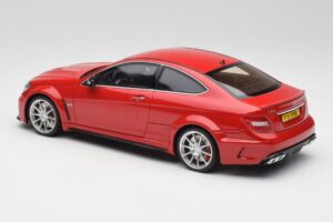 Mercedes AMG C63 W204 Червен 2nd Choice GT Spirit 1:18 GT065-D1 Смола — снимка 5 от 6