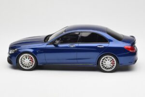 Mercedes AMG C63 S W205 Син GT Spirit 1:18 ZM044 Смола — снимка 3 от 6