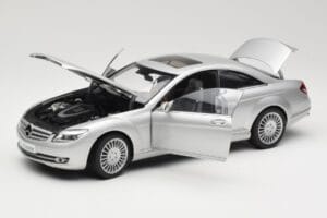 Mercedes CL-Class C216 Сребрист AUTOart 1:18 76164 Метал — снимка 2 от 8