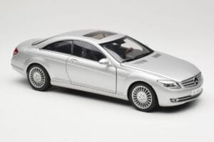 Mercedes CL-Class C216 Сребрист AUTOart 1:18 76164 Метал — снимка 6 от 8