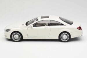 Mercedes CL500 C216 Calcit Бял AUTOart 1:18 B66962341 Метал — снимка 4 от 8