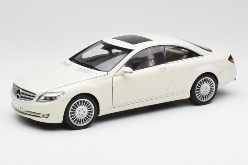 Mercedes CL500 C216 Calcit Бял AUTOart 1:18 B66962341 Метал