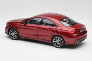 Mercedes CLA C117 Designo Patagonia Червен Металик Norev 1:18 B66960131 Метал — снимка 7 от 8
