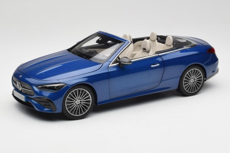 Mercedes CLE Кабриолет A236 Син Norev 1:18 B66960653 Метал