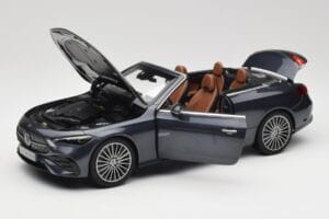 Mercedes CLE Кабриолет A236 Тъмносив Norev 1:18 B66960654 Метал — снимка 2 от 9
