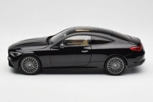 Mercedes CLE C236 Coupe Obsidian Черен Металик Norev 1:18 183937 Метал — снимка 4 от 8