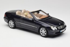 Mercedes CLK 500 W209 Кабриолет Тъмносин Металик Kyosho 1:18 B66962174 Метал — снимка 7 от 9