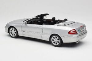 Mercedes CLK 500 Кабриолет Elegance A209 Сребърен Kyosho 1:18 B66962172 Метал — снимка 7 от 8