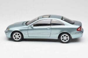 Mercedes CLK 500 W209 Светлосин Металик Kyosho 1:18 B66962192 Метал — снимка 4 от 8