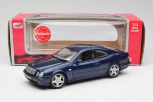 Mercedes CLK 55 AMG C209 Син Металик Anson 1:18 30343 Метал — снимка 8 от 8