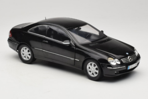 Mercedes CLK C209 Black Metallic Kyosho 1:18 B66962149 Метал — снимка 6 от 8