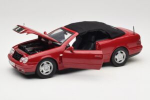 Mercedes CLK A208 Кабриолет Червен Anson 1:18 30338 Метал — снимка 2 от 8