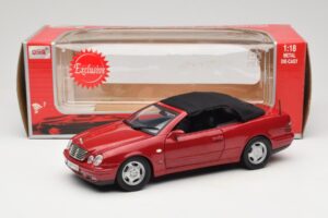 Mercedes CLK A208 Кабриолет Червен Anson 1:18 30338 Метал — снимка 8 от 8